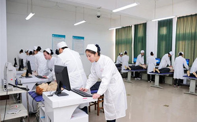 重慶衛生學校專業設置與學費指南，及技術服務咨詢